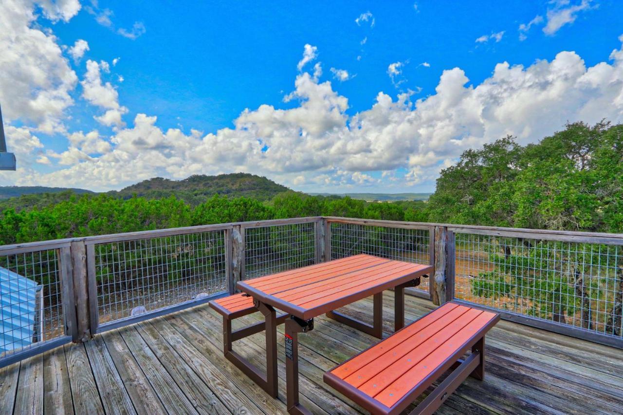 Log Cabin At Old Glory Ranch Villa Wimberley Esterno foto